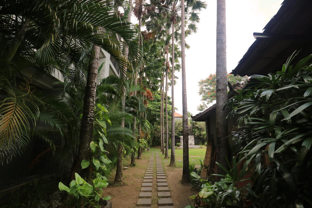 Grand Lifestyle Hotel Denpasar  Exterior photo