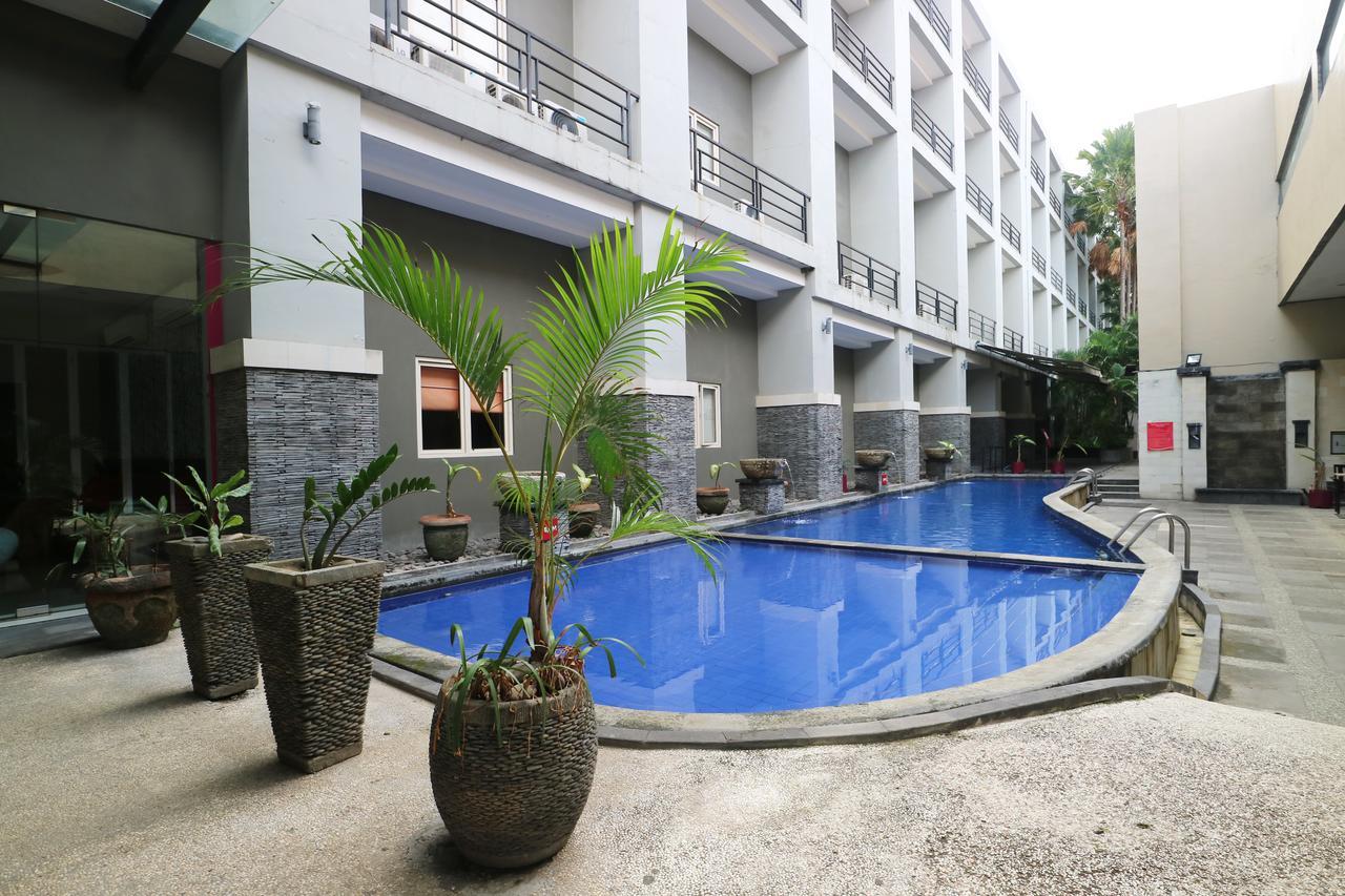 Grand Lifestyle Hotel Denpasar  Exterior photo