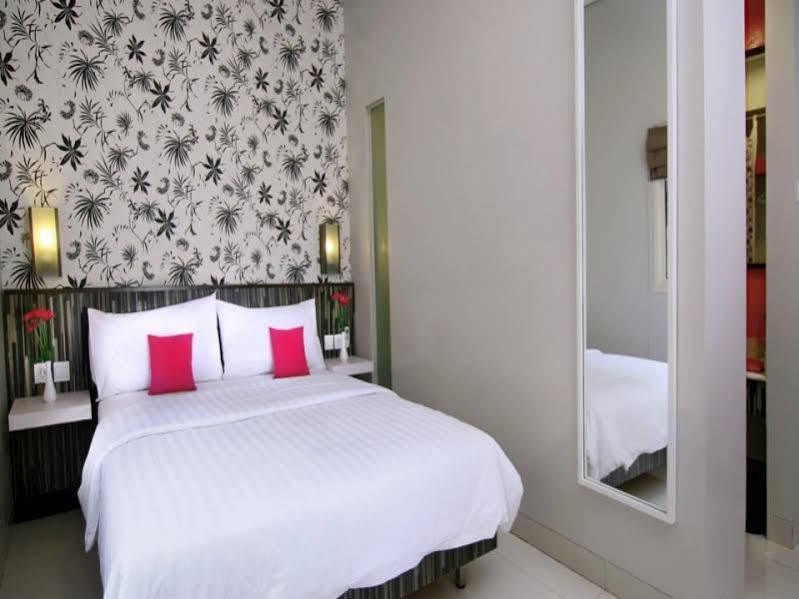 Grand Lifestyle Hotel Denpasar  Exterior photo